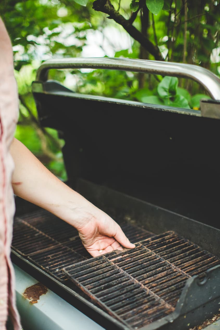 Best way to clean your grill hotsell