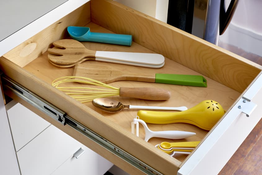 How To Build a Diagonal Drawer Organizer | The Kitchn