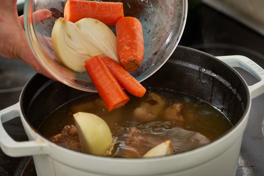 Chicken Bone Broth Recipe (On a Stovetop or In a Slow Cooker) The Kitchn