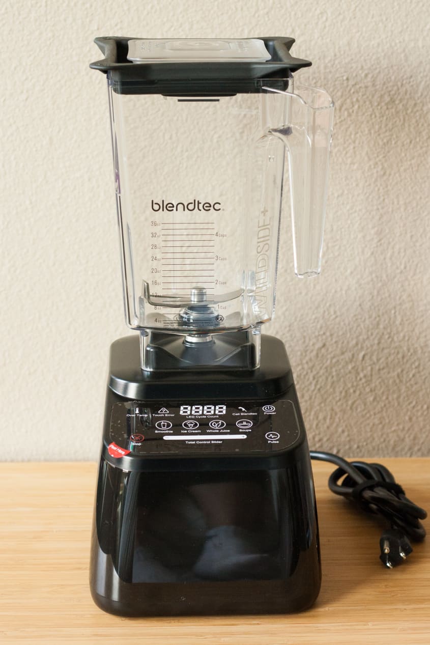 The Blendtec Designer 625 Blender Makes Blending Stylish and Easy The