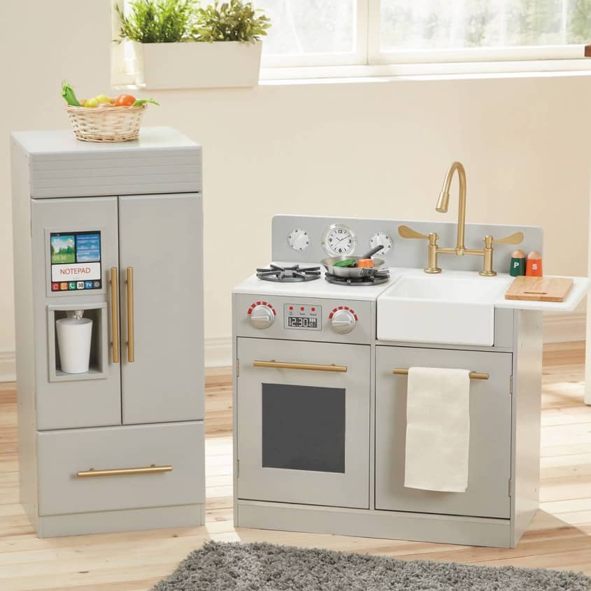 Home goods play kitchen hotsell