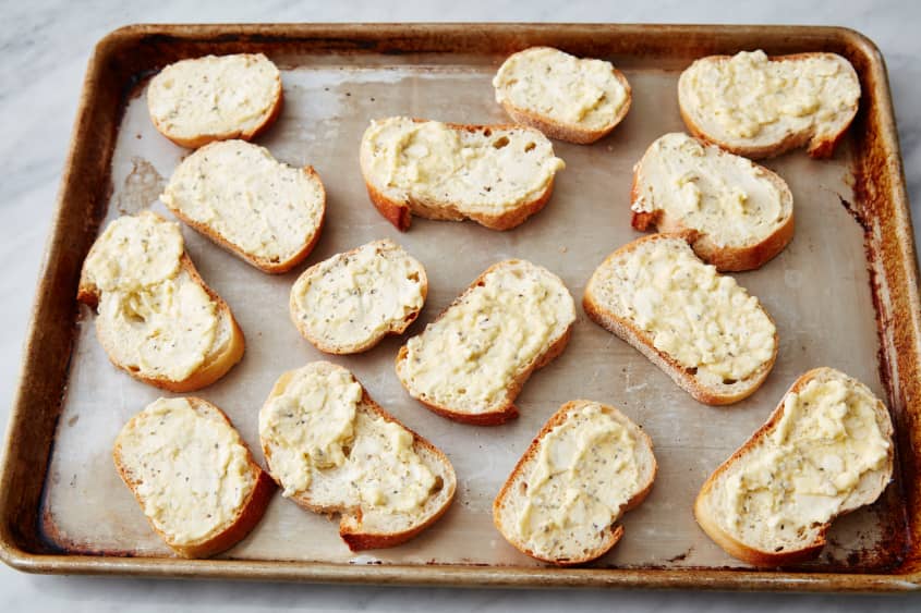 How To Make Frozen Garlic Bread The Kitchn