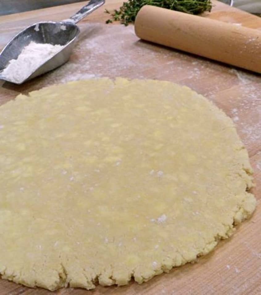 Make This Now Savory Cheese Pie Crust The Kitchn