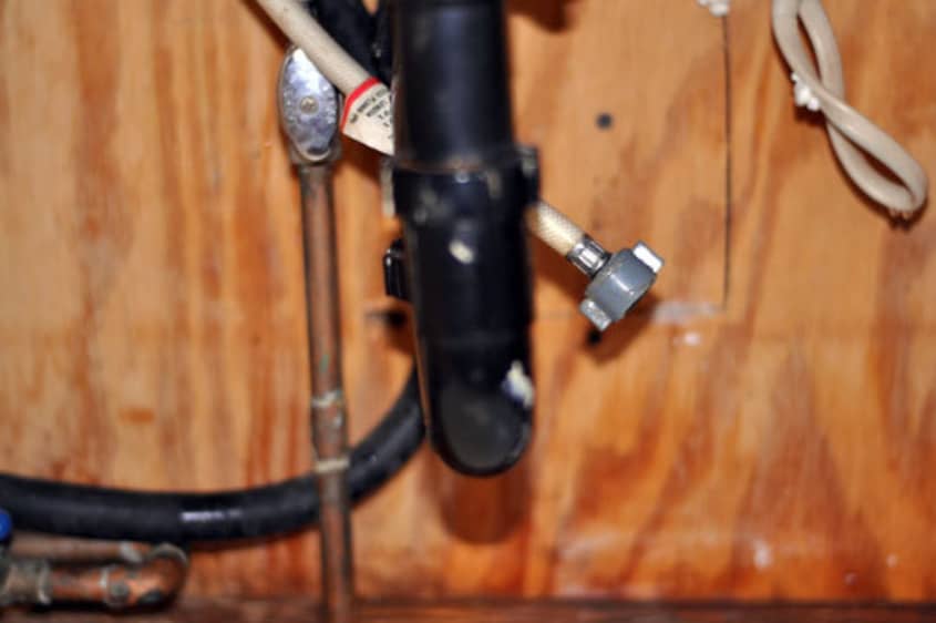 How To Replace a Kitchen Faucet The Kitchn