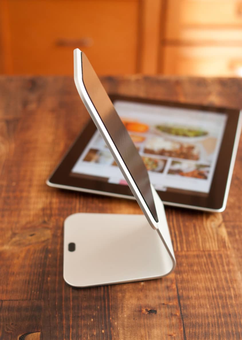 This iPad Stand Has the Gripping Power of a Gecko | The Kitchn