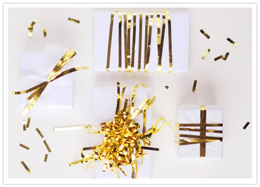 Cute & Easy Ways to Dress Up Holiday Gifts The Kitchn