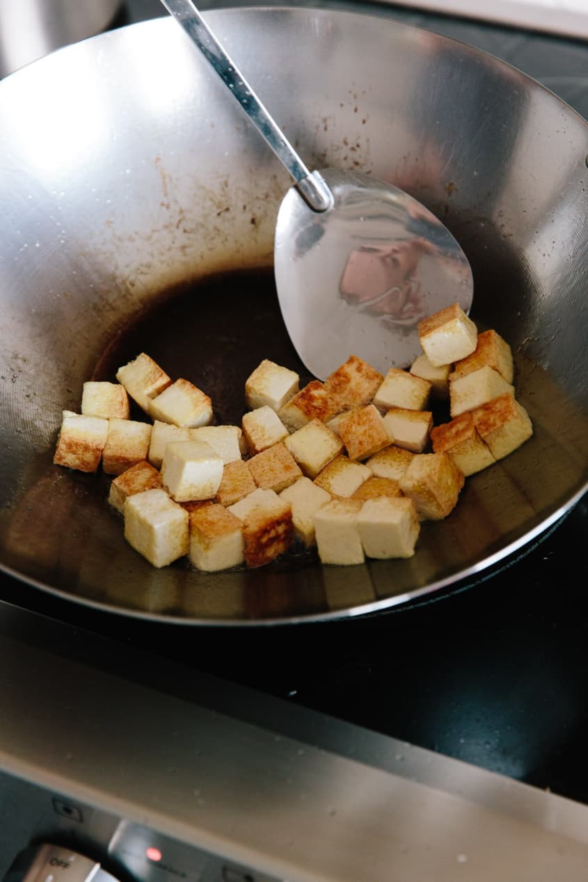 Easy Tofu Stir-Fry - How To Stir Fry Tofu | The Kitchn