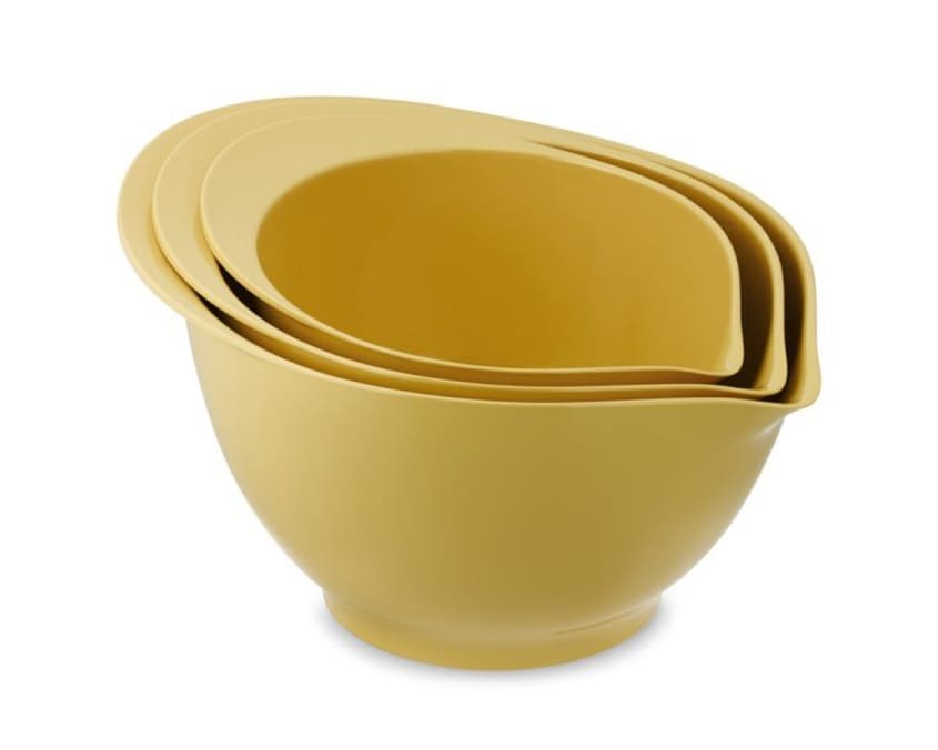 15 Classic Mixing Bowls with Pouring Spouts The Kitchn