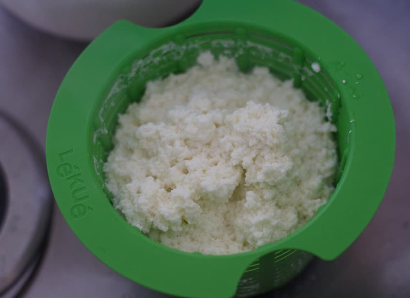 Lékué’s Cheese Maker Lets You Make Queso Fresco in a Microwave The Kitchn