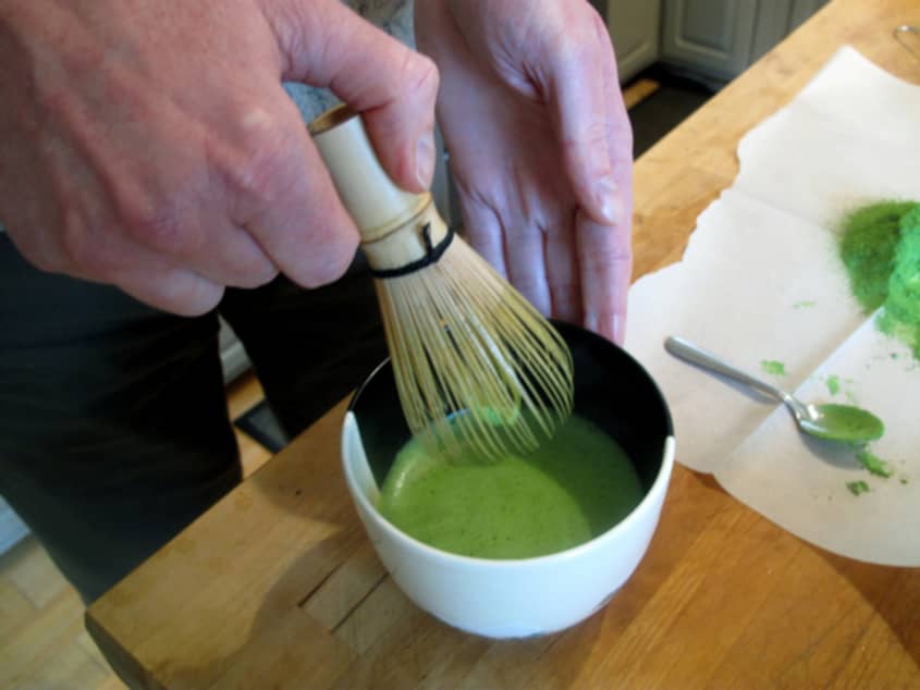How to Whisk a Bowl of Matcha Green Tea The Kitchn