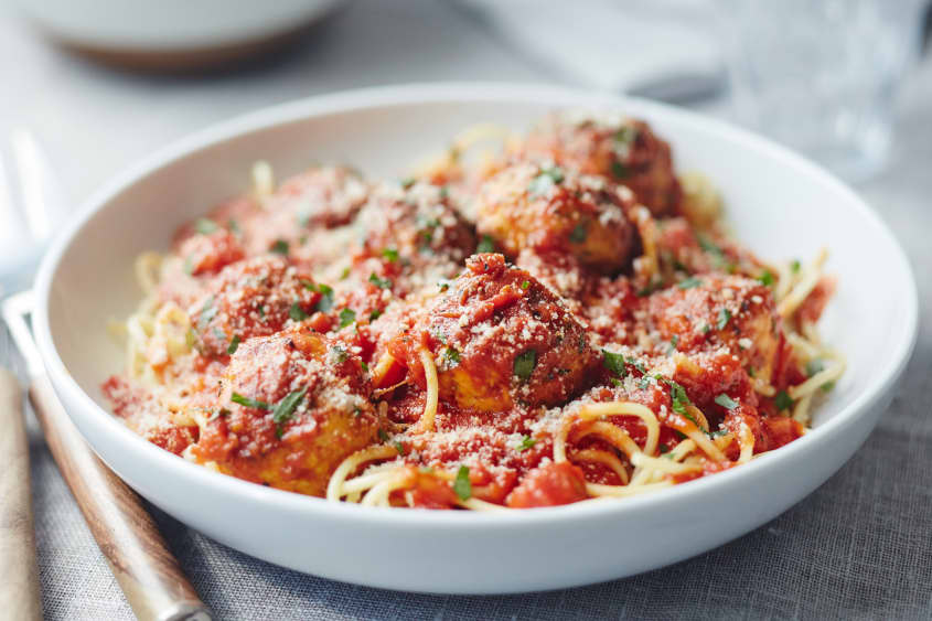 Chicken Meatballs Recipe (Juicy and Flavorful) The Kitchn