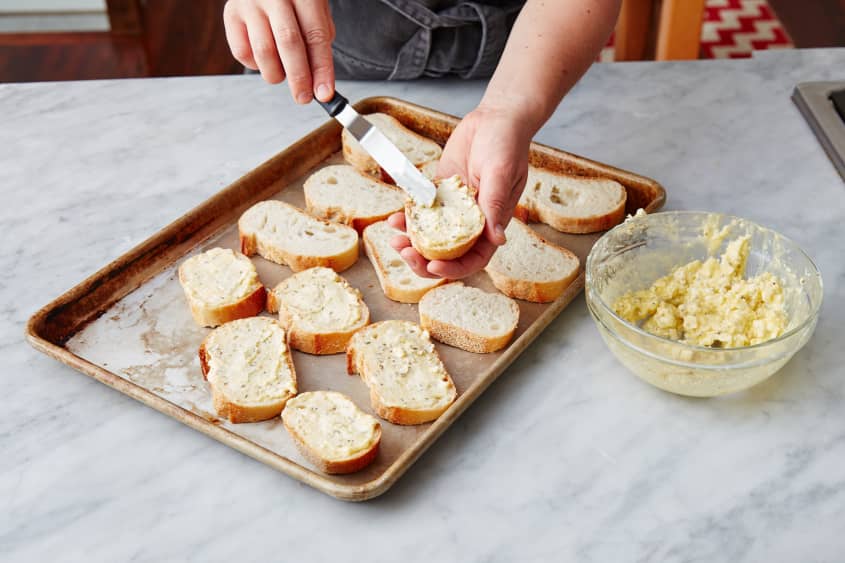 How To Make Frozen Garlic Bread The Kitchn