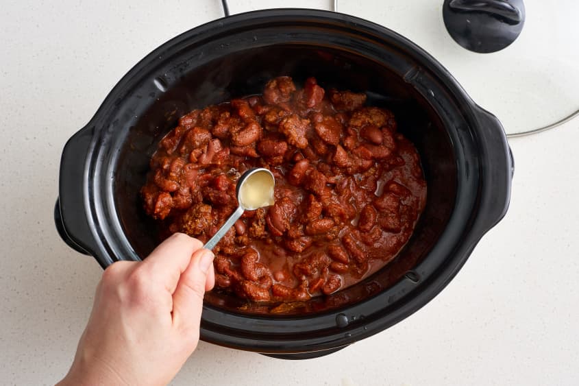 How To Make Slow Cooker Beef Chili The Simplest Easiest Method The Kitchn