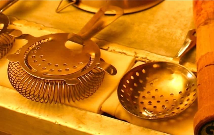 How to Mix a Cocktail with a Boston Shaker Straight Up Cocktails and