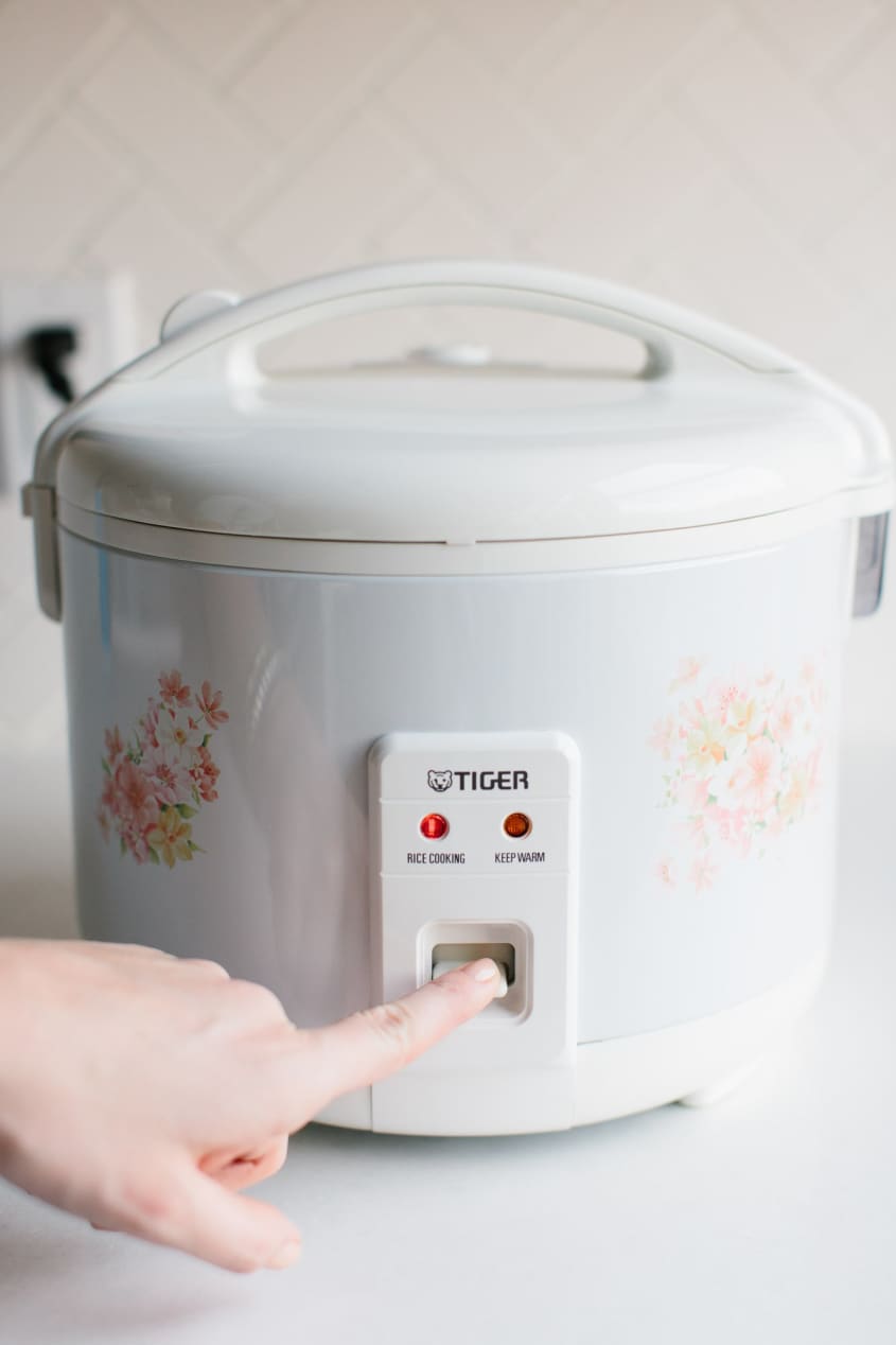 How To Make Rice in a Rice Cooker (5Step Recipe) The Kitchn