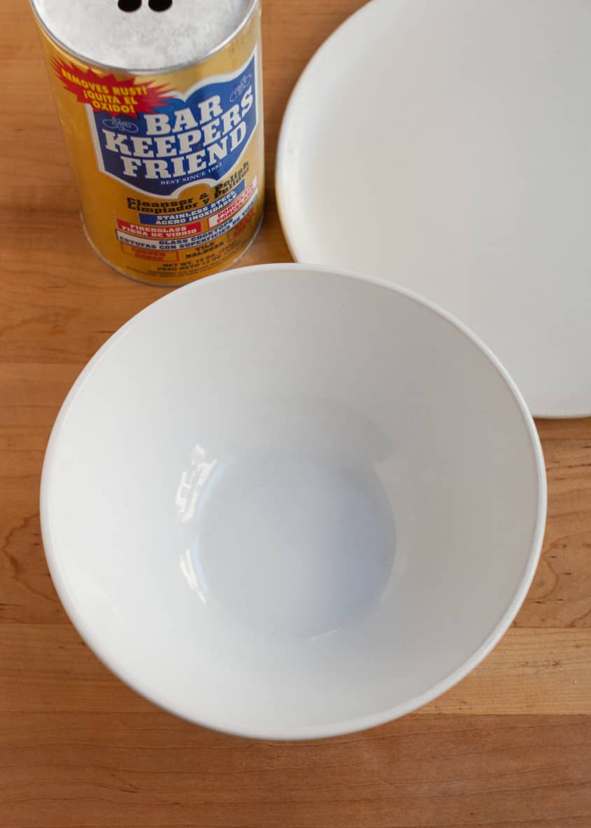 The Best Way to Remove Scuff Marks from White Dishes The Kitchn