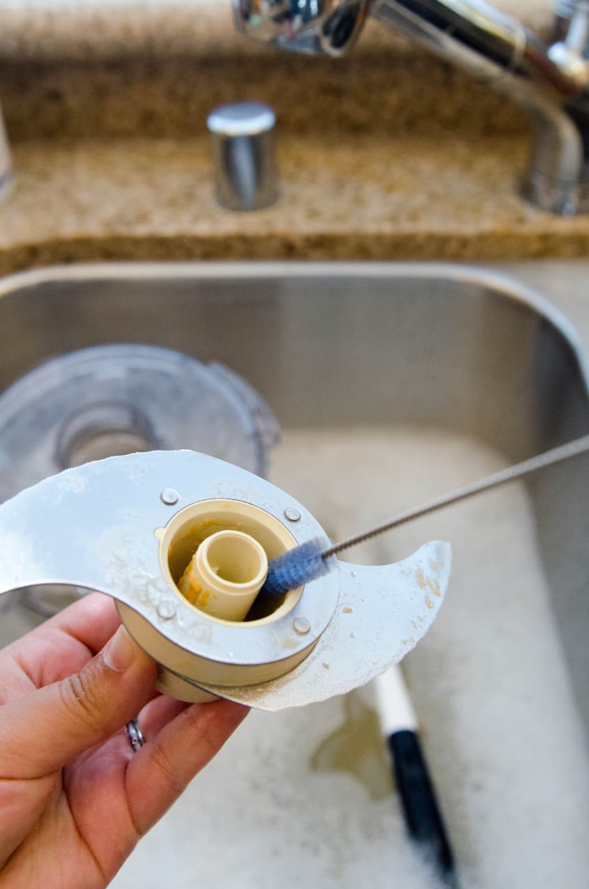 How To Clean a Food Processor Lid, Blade, and Handle The Kitchn