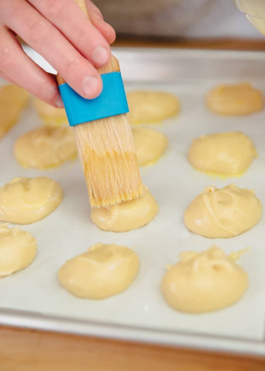 What Is Pâte à Choux Pastry? Recipe (With Light, Airy Interior) | The ...