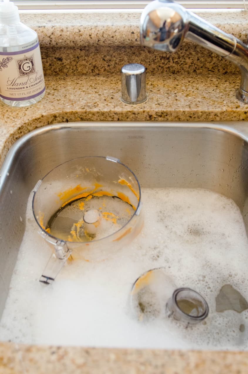 How To Clean a Food Processor Lid, Blade, and Handle The Kitchn