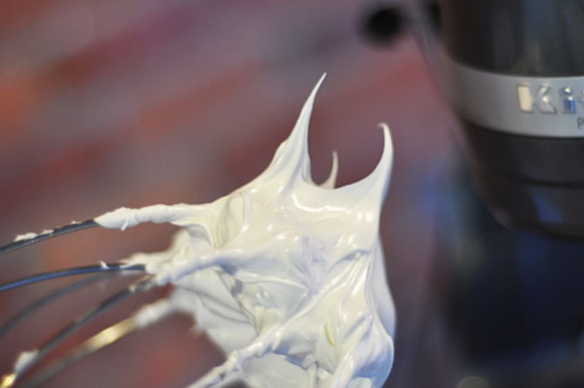 A Visual Guide to Soft, Firm, and Stiff Peaks in Egg Whites The Kitchn