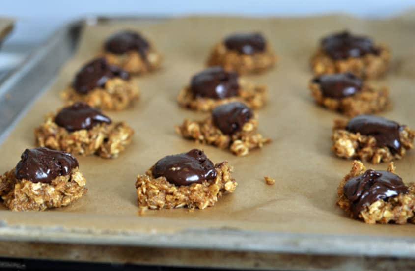 Recipe Peanut Butter & Fudge Oatmeal Cookies The Kitchn