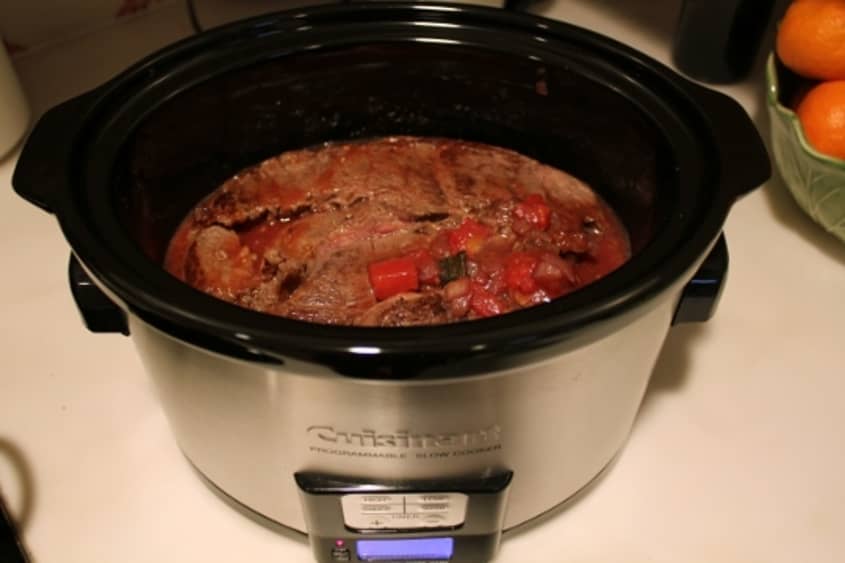 How To Make Mexican Braised Beef in a Slow Cooker The Kitchn
