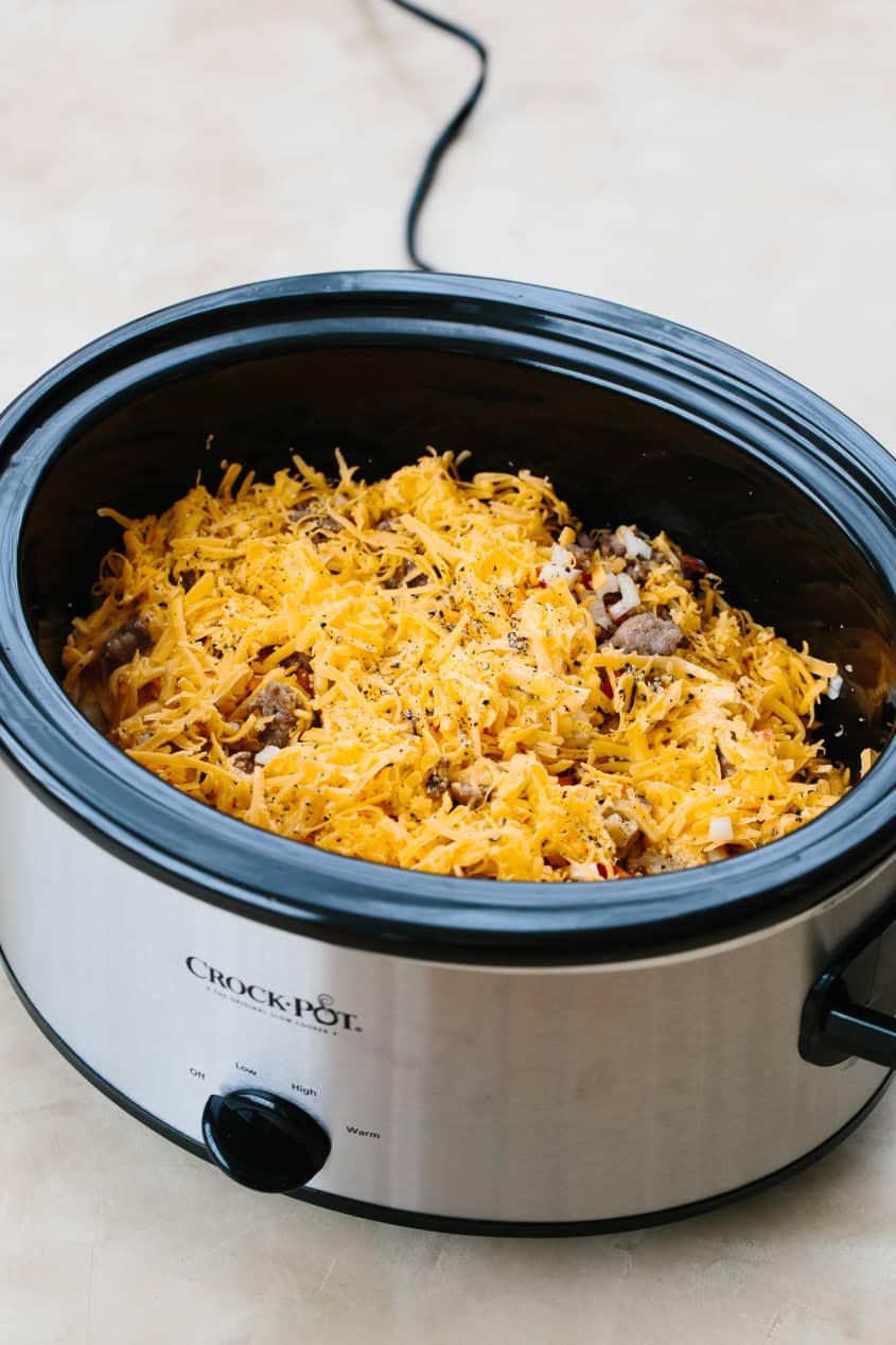 How To Make A Sausage And Egg Breakfast Casserole In The Slow Cooker The Kitchn 2859