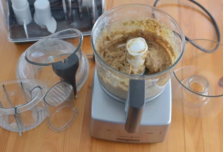The Kitchn Reviews the Magimix by RobotCoupe 12Cup Food Processor