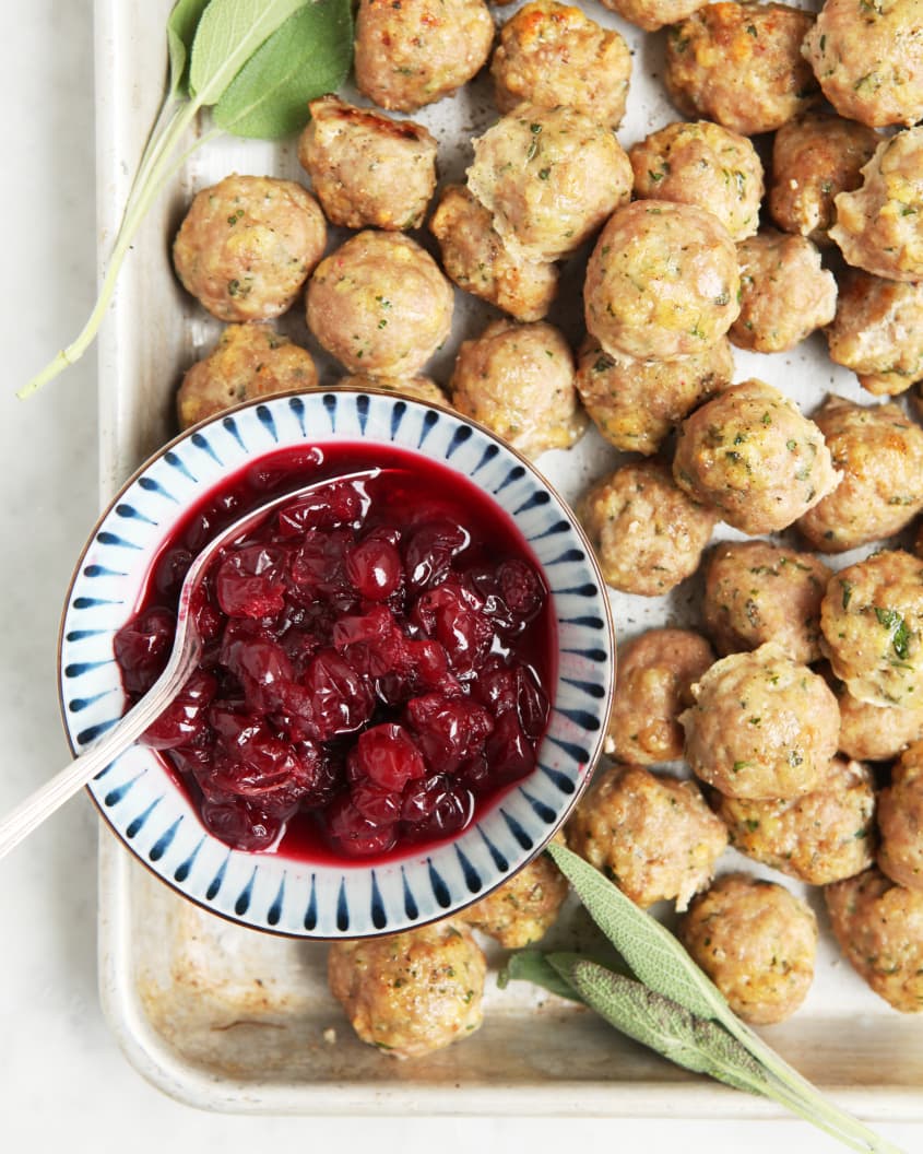 Everything You Need to Know About Worksgiving | The Kitchn