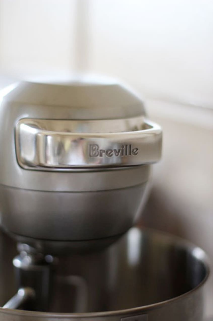 Product Review Breville 5Quart Stand Mixer The Kitchn
