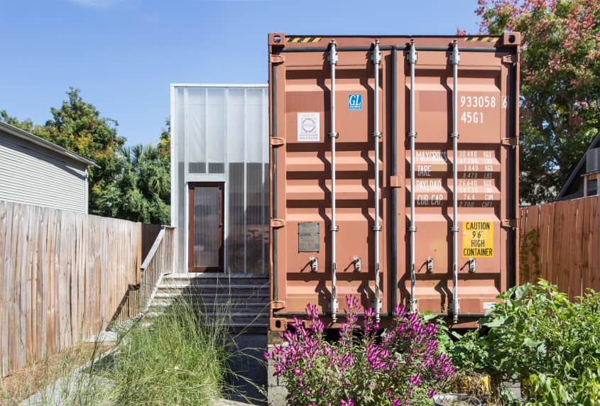 Industrial home in Seattle designed to look like a shipping container house