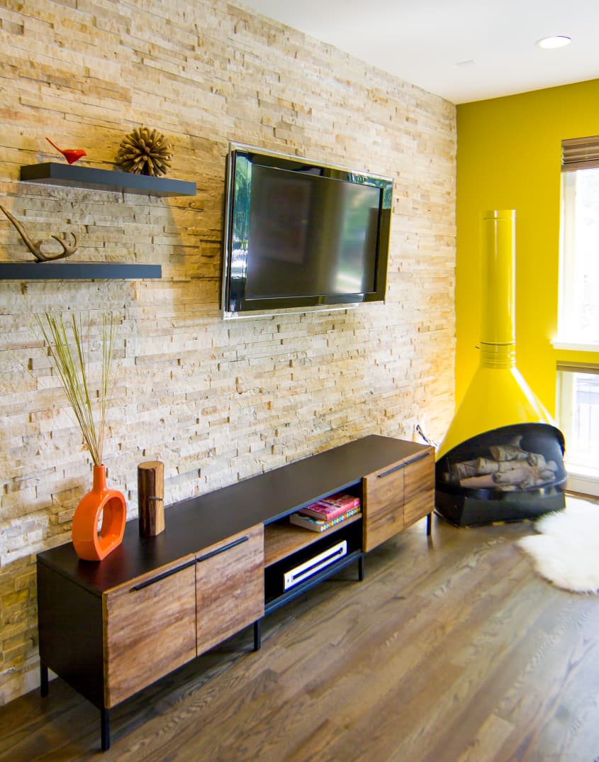 House Tour: A Creative Couple's Colorful Chicago Home | Apartment Therapy