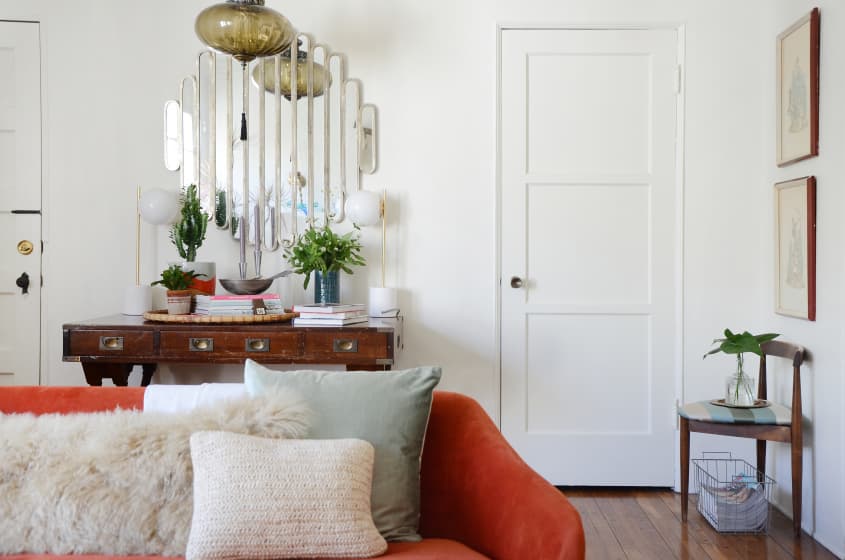 House Tour: An LA Apartment with Old-World Charm | Apartment Therapy