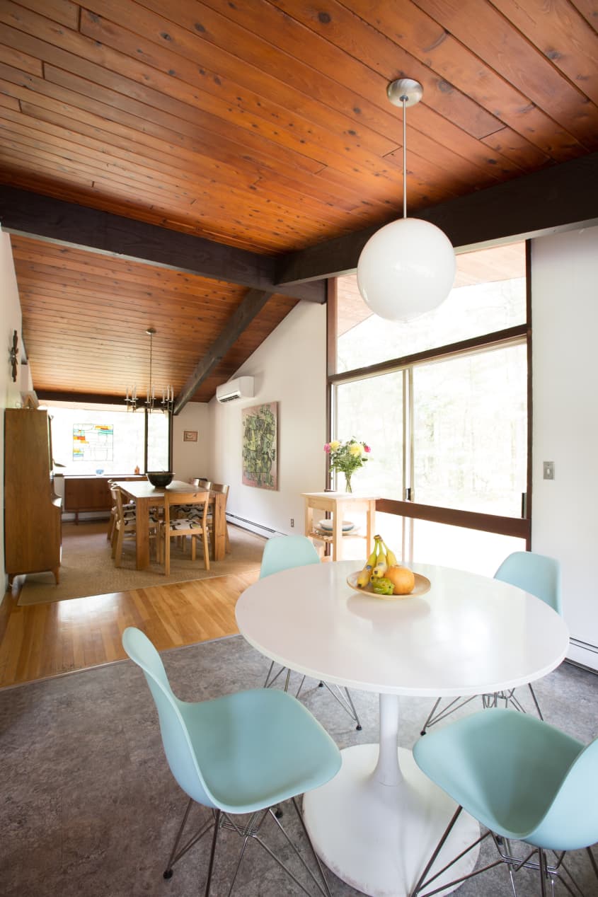 House Tour: Sunny, Mid-Century Modern Style Family Home | Apartment Therapy