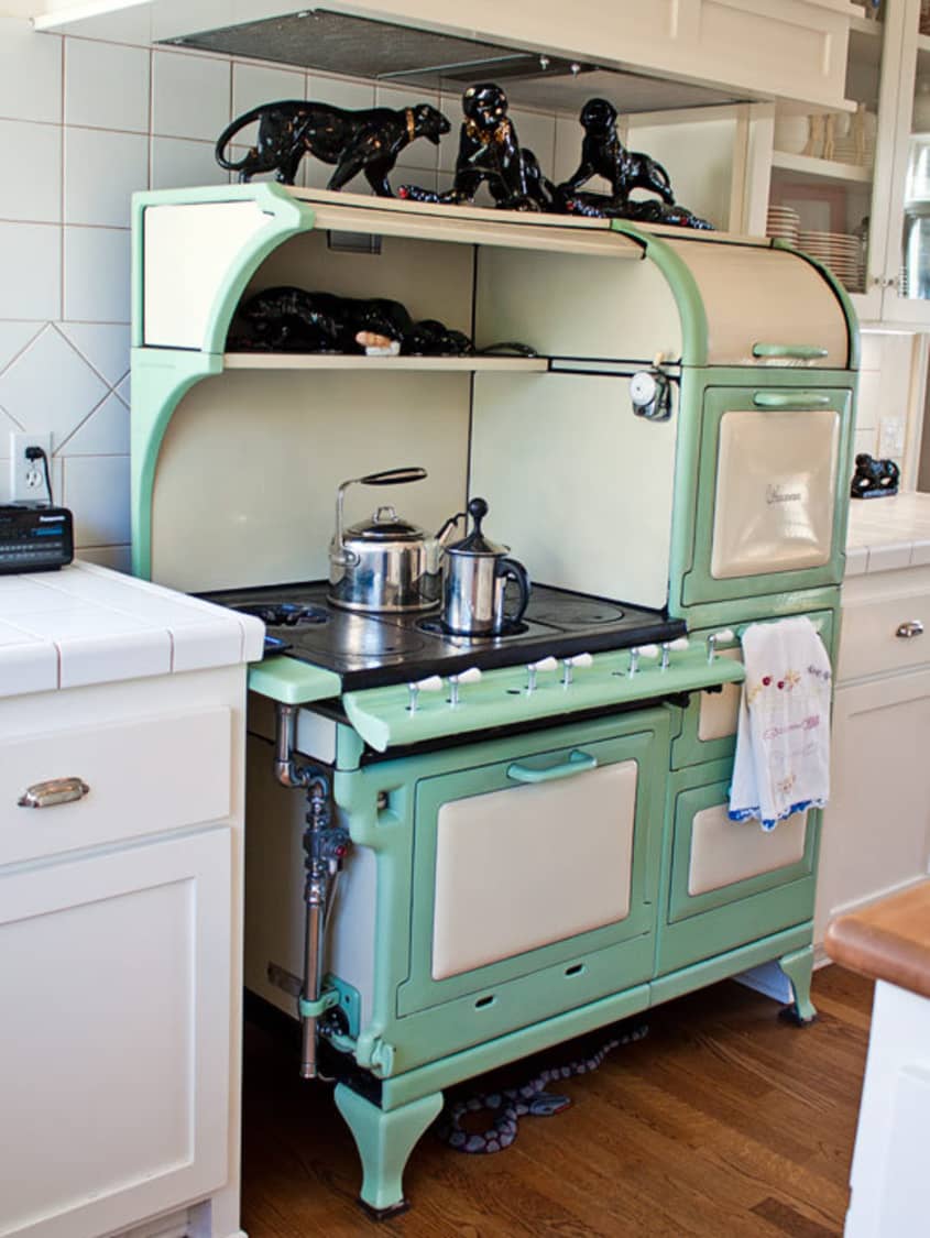 Kitchen Tour: Penelope & Andy’s Heirloom-Filled Kitchen | The Kitchn