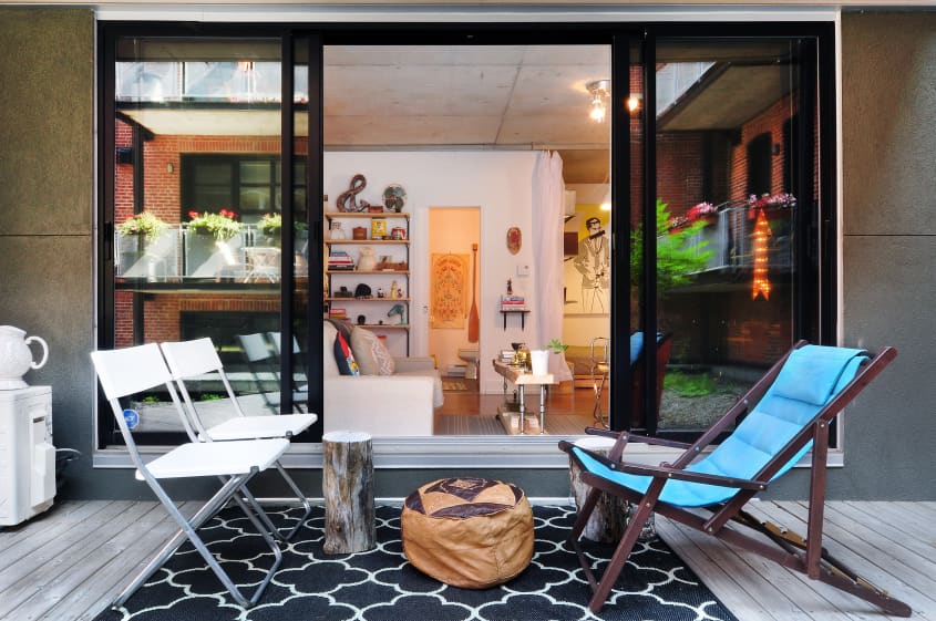 House Tour: A Small Studio Full of Art and DIY Projects | Apartment Therapy