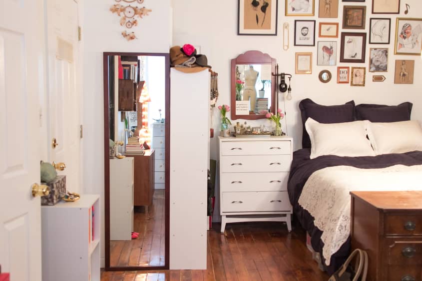 House Tour: A Small & Stylish Brooklyn Studio | Apartment Therapy