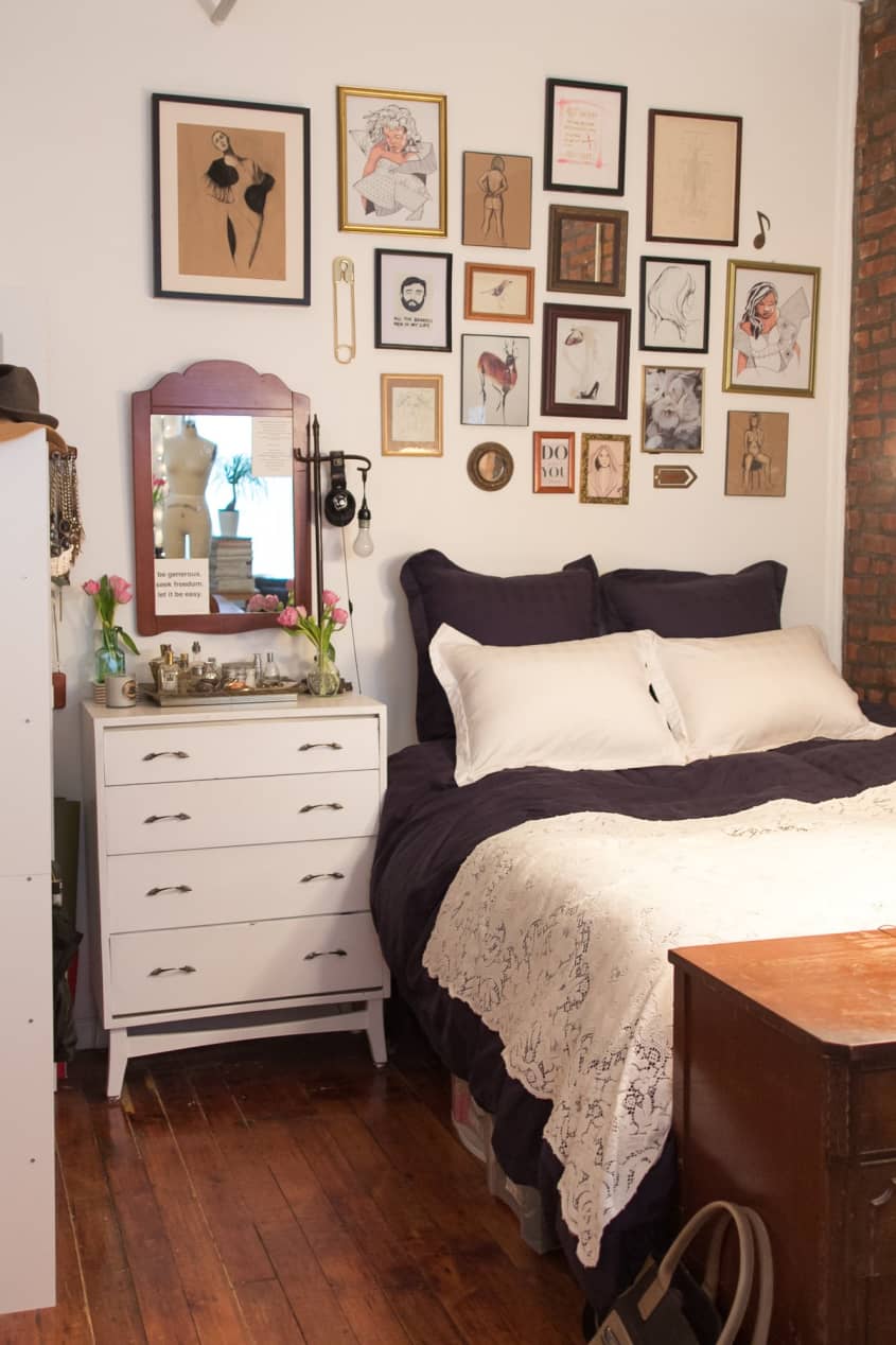 House Tour: A Small & Stylish Brooklyn Studio | Apartment Therapy