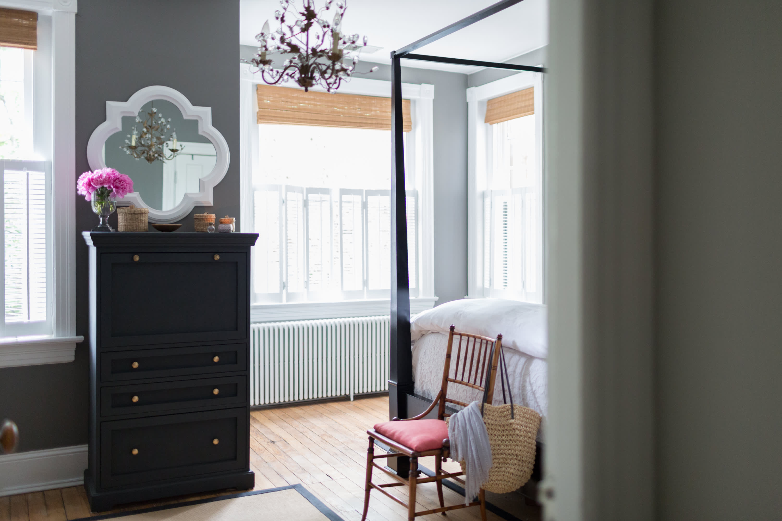 House Tour A New Traditional 100 Year Old Dc Row House