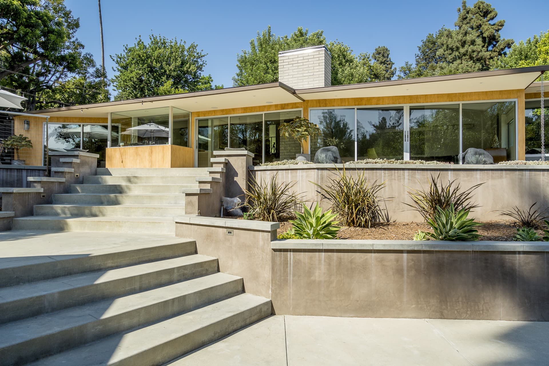 Kristen wiig house pasadena image