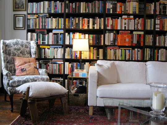 Erin Rob S Lots Of Books In One Very Long Room Apartment Therapy