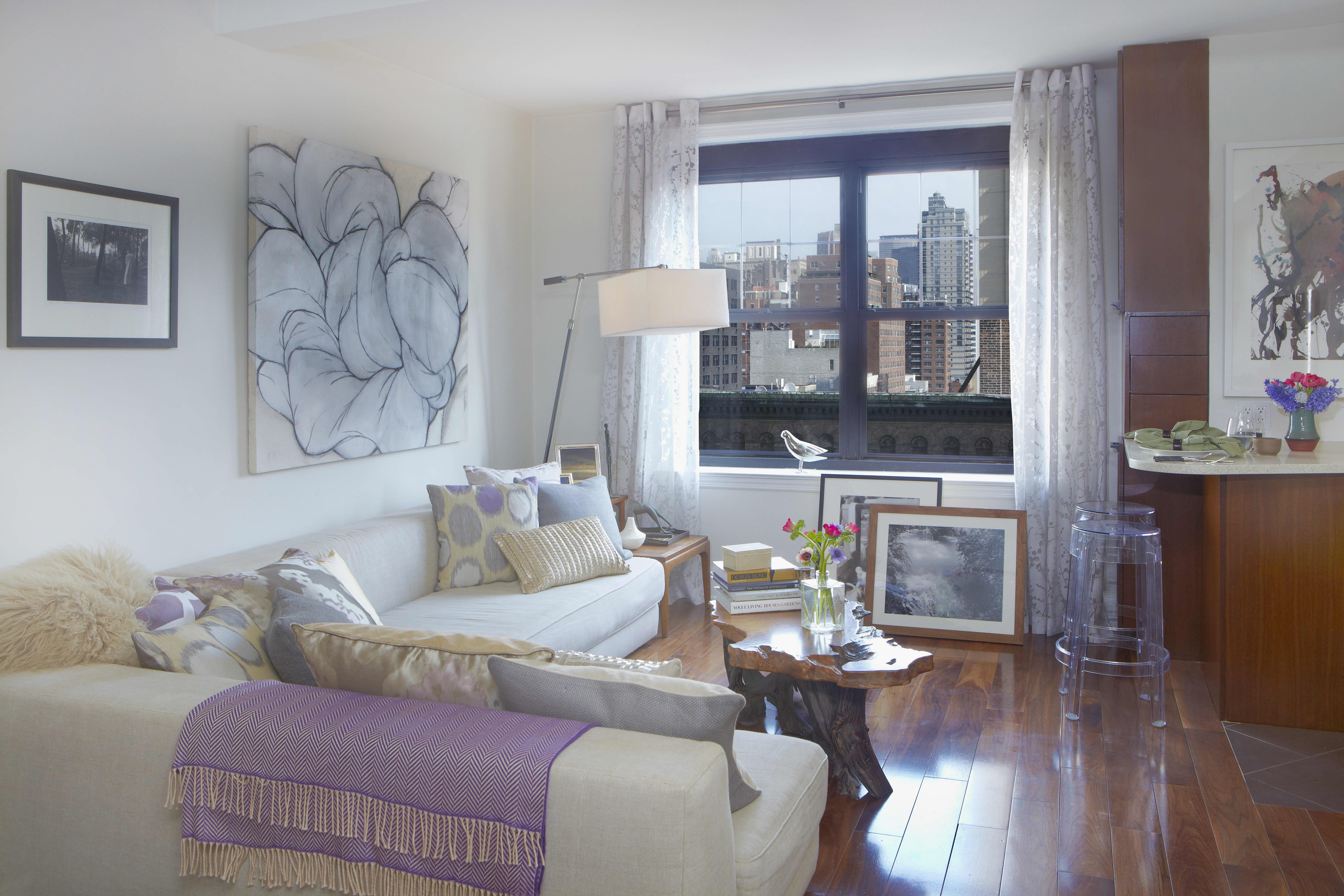 House Tour: A Serene 600 Square Foot Studio Apartment ...