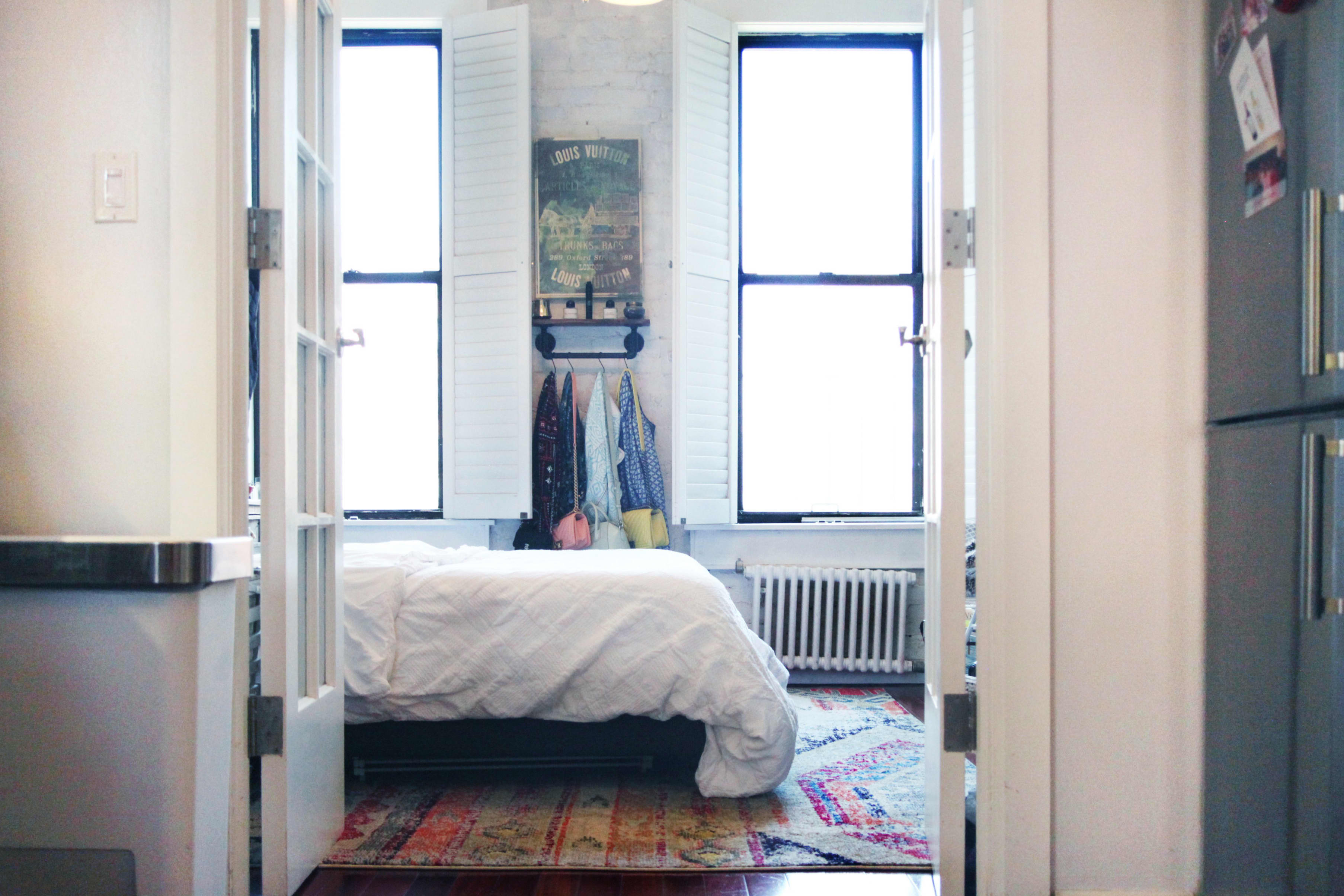 A Tiny 400 Square Foot Nyc Apartment Tackles Utility With Style