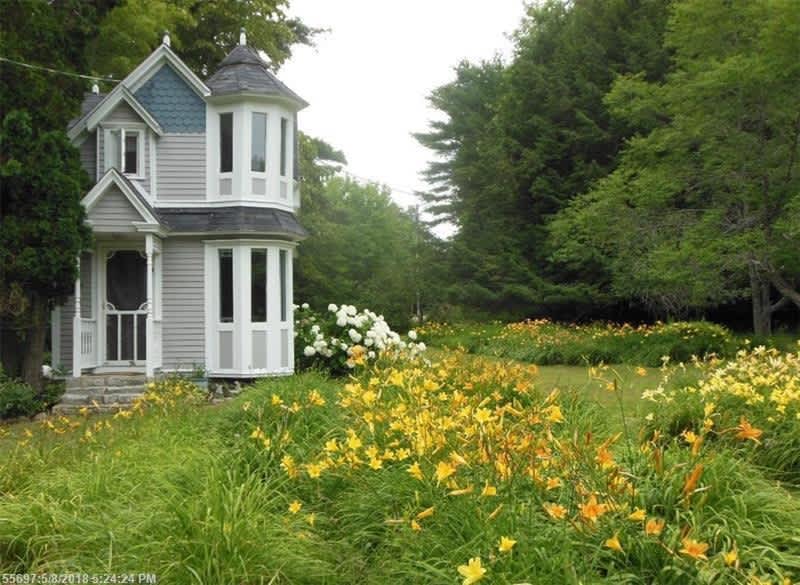 Victorian Tiny House In Maine for Sale Photos Apartment 