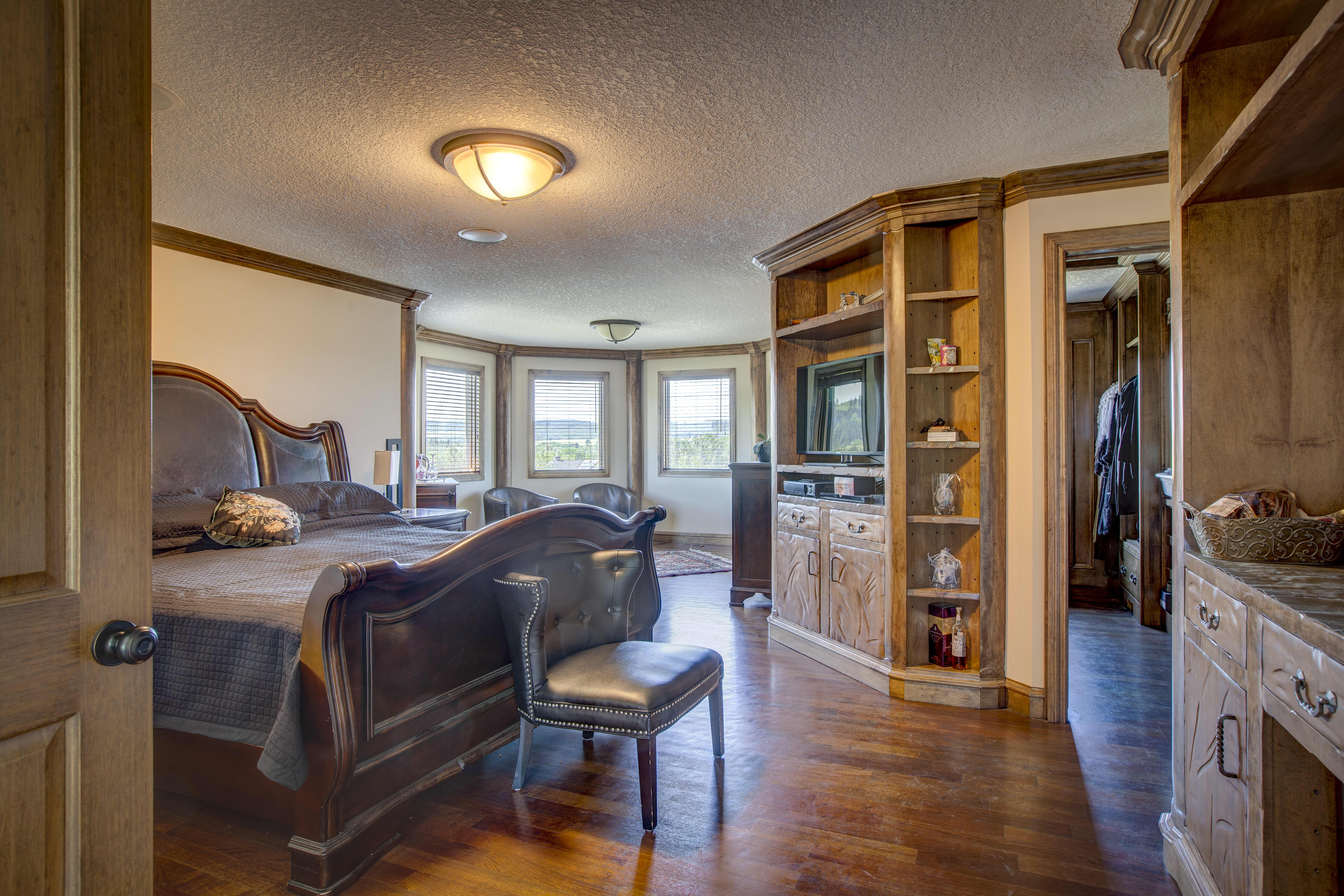 Win a victorian house picture