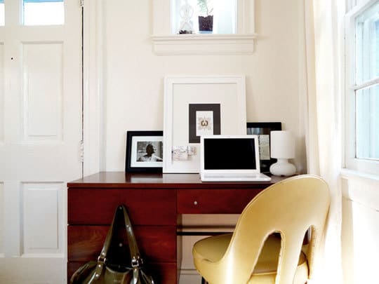 The Entryway Desk A Smart Multipurpose Solution Apartment Therapy