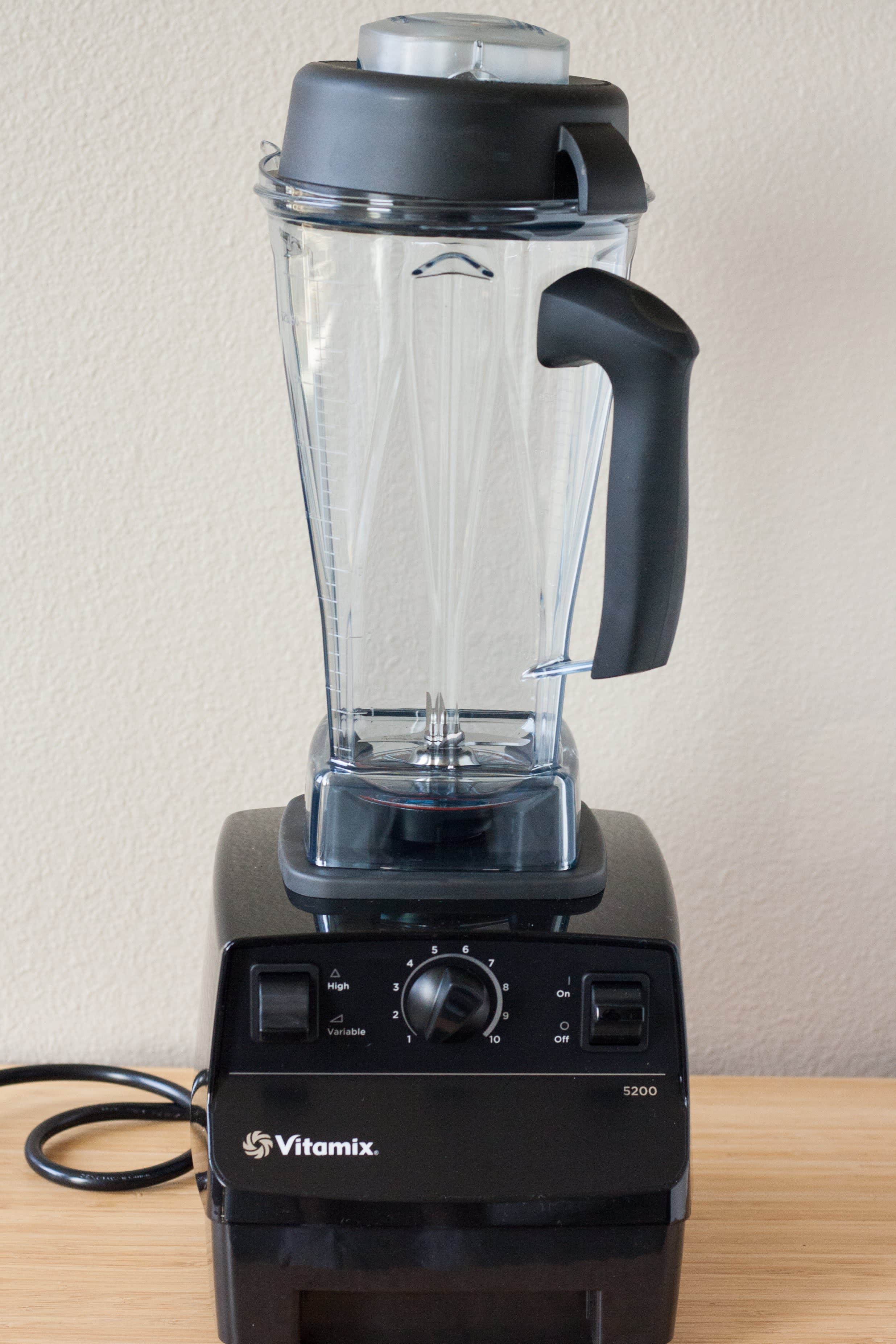 The Vitamix 5200 Will Help You Blend Like a Pro | Kitchn