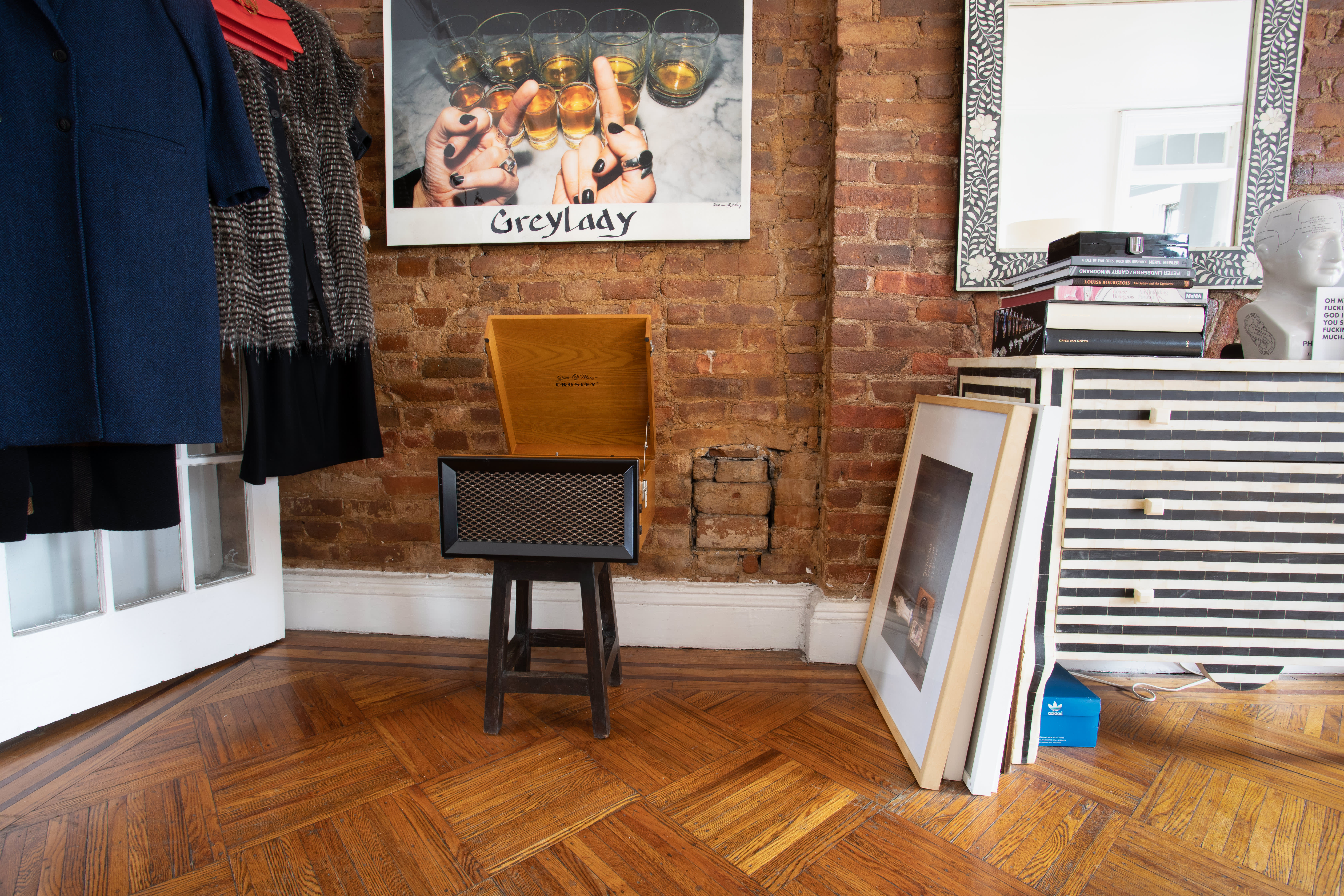 This Brooklyn Apartment  Is for Fans of Fashion Photography 