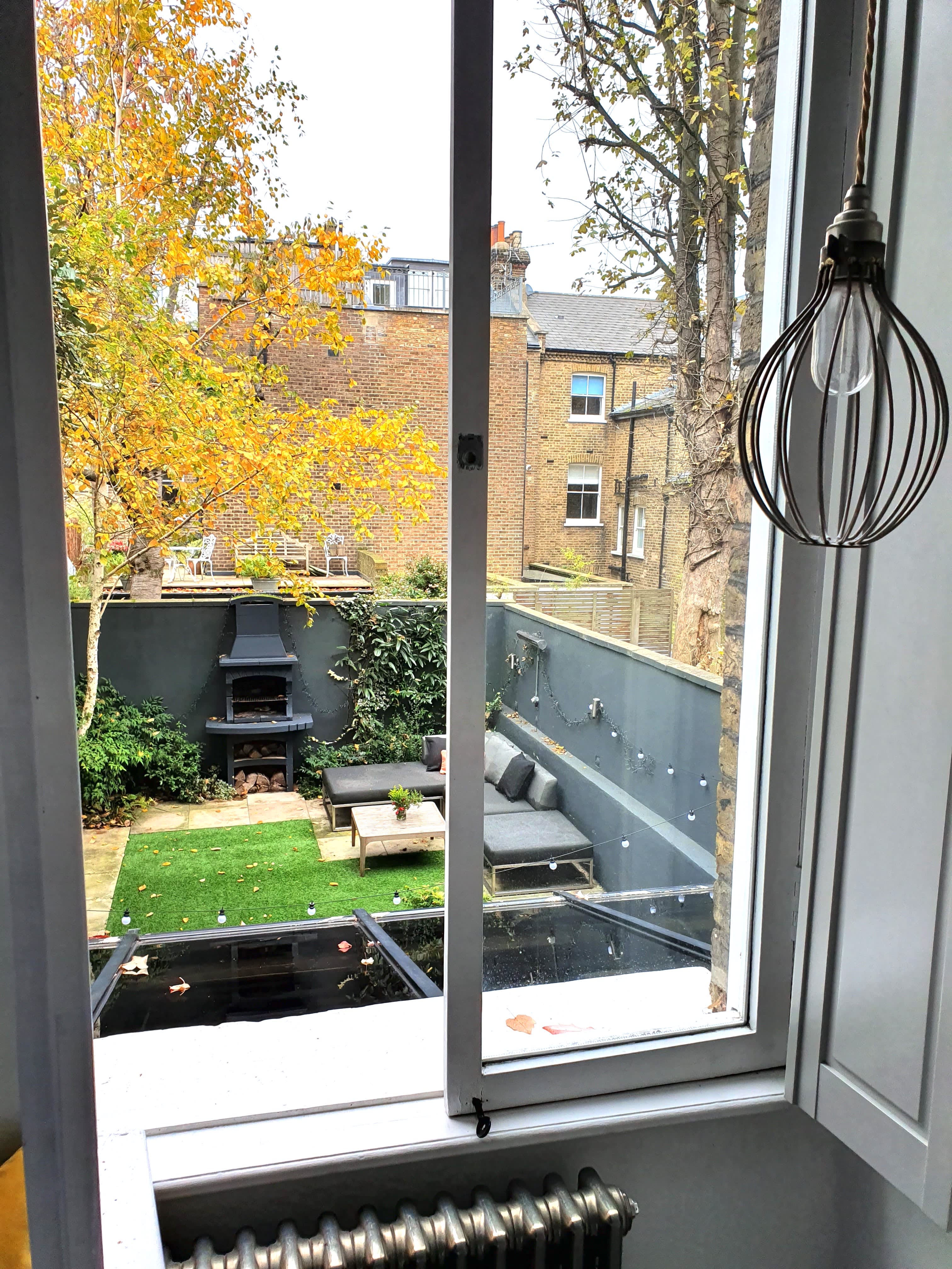 Dark and Moody Victorian London House Tour | Apartment Therapy