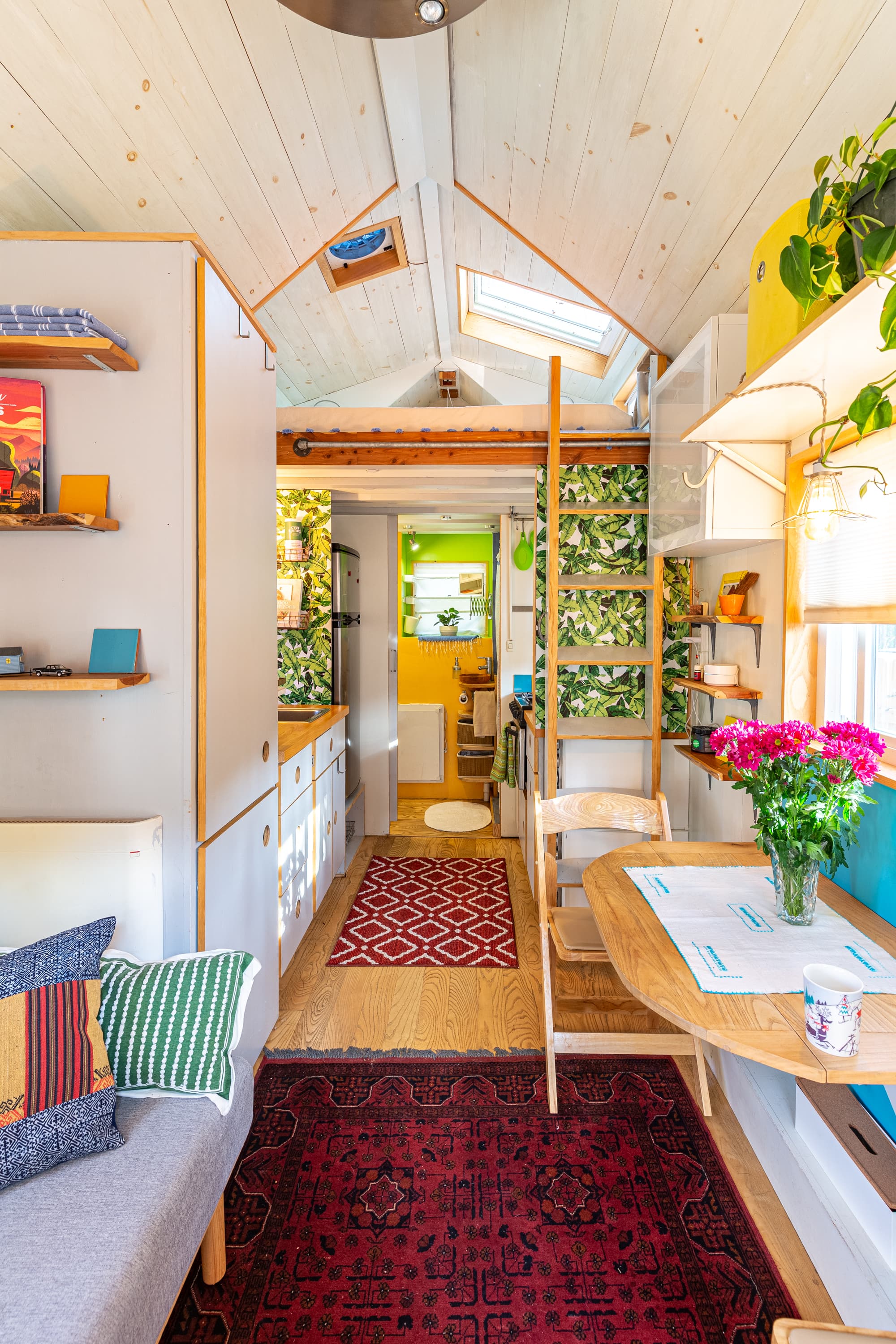 145-Square-Foot Tiny House in Washington D.C. | Apartment ...